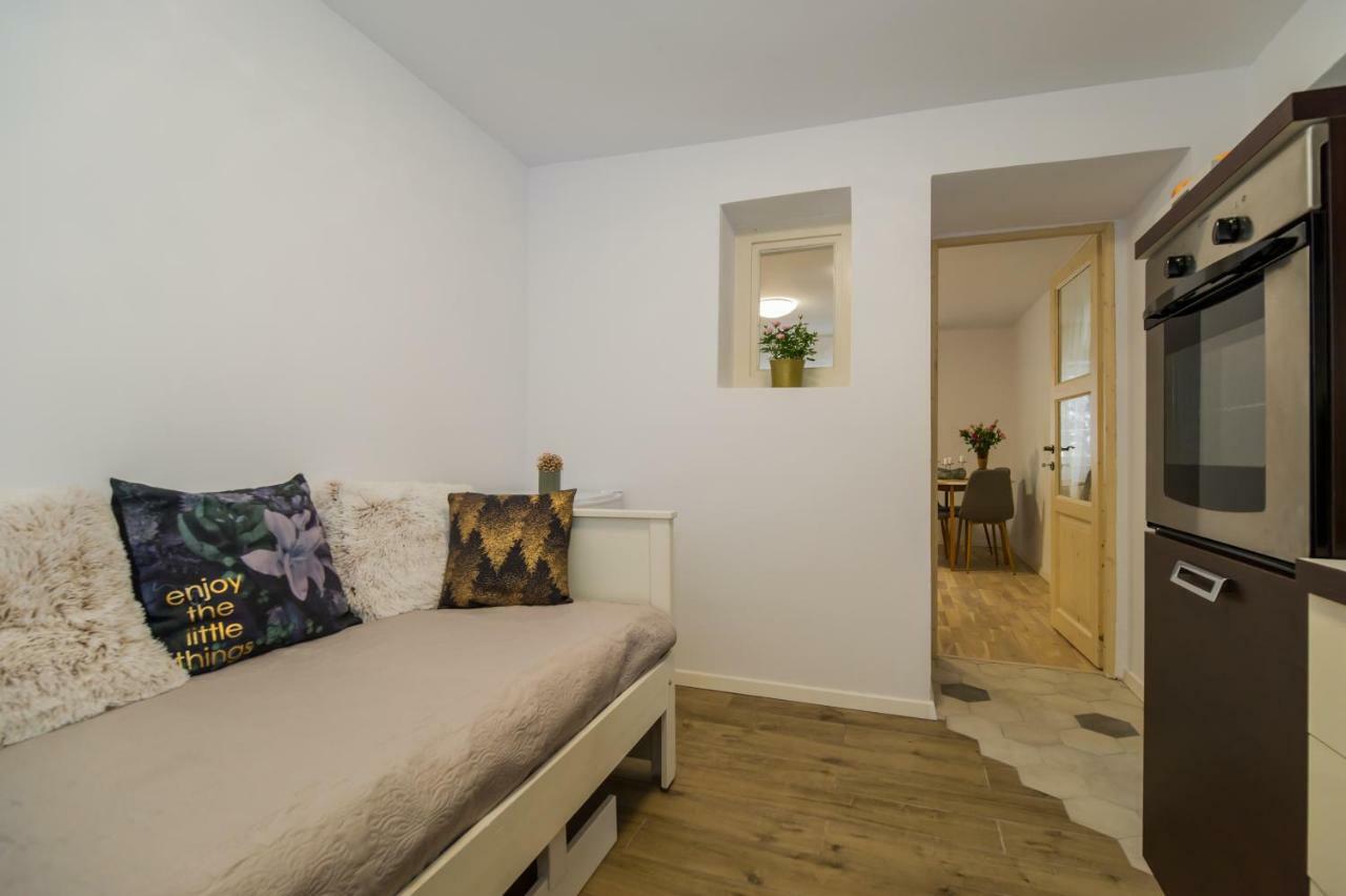 Appartement Casa Zen à Braşov Extérieur photo
